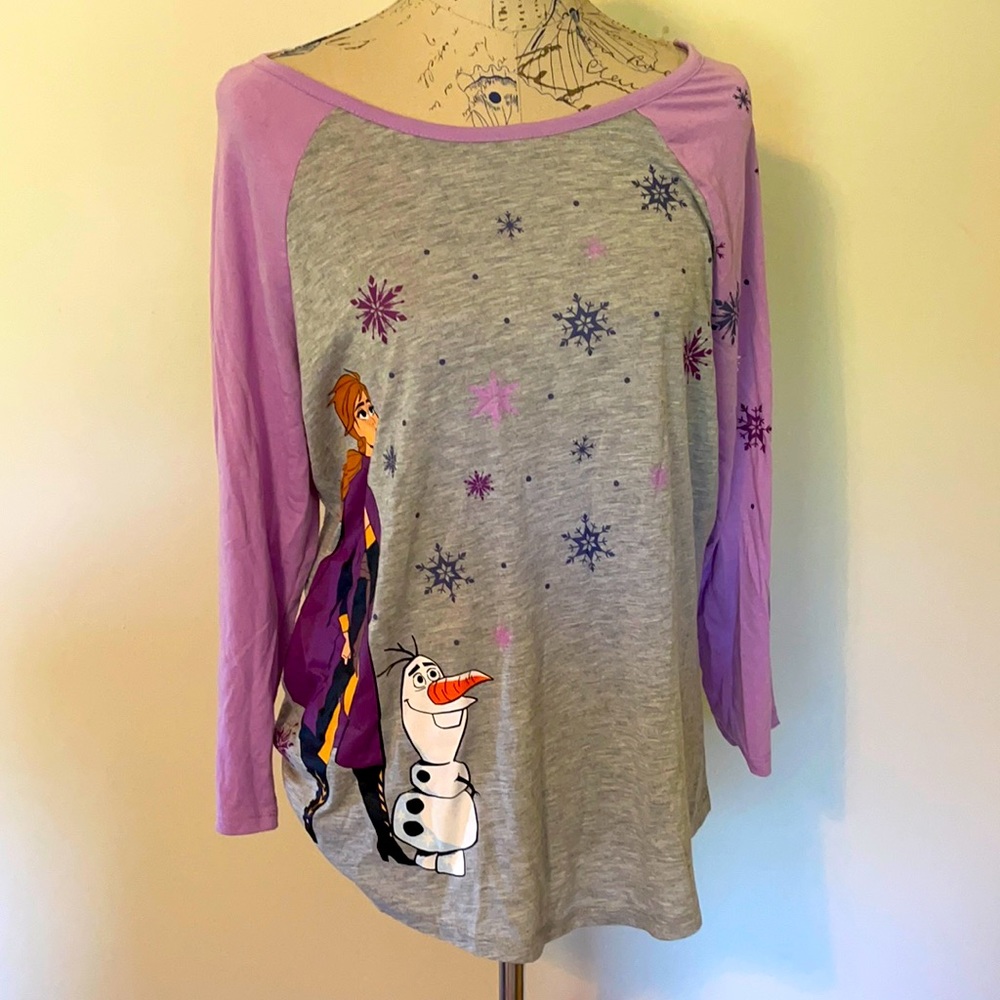 NWOT Frozen 2 shirt.